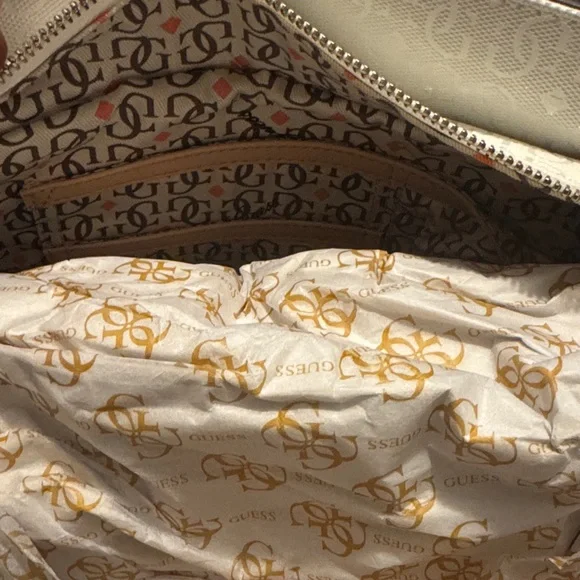 NWT GUESS White, Gray and Tan Tote Bag With Plastic Still On Hardware Plus Charm - Picture 7 of 14